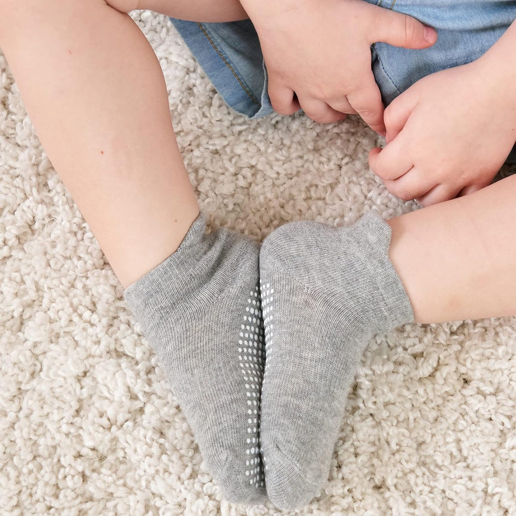 ZAPLES Baby Non Slip Grip Ankle Socks with Non Skid Soles for Infants Toddlers Kids Boys Girls